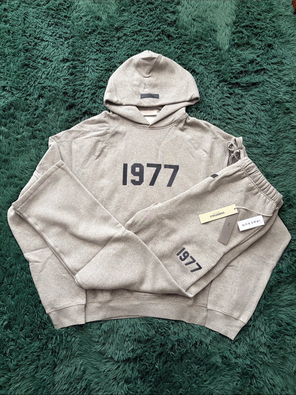 Fear Of God Essentials 1977 Dark Oat Sweat Set (Hoodie and Pants)